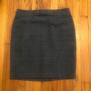 ⭐️2 for $15⭐️ LOFT Pencil Skirt